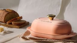 Le Creuset Signature Oval Bread Oven